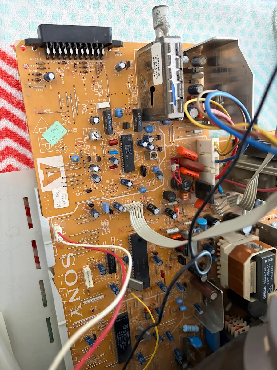 Interior CRT después