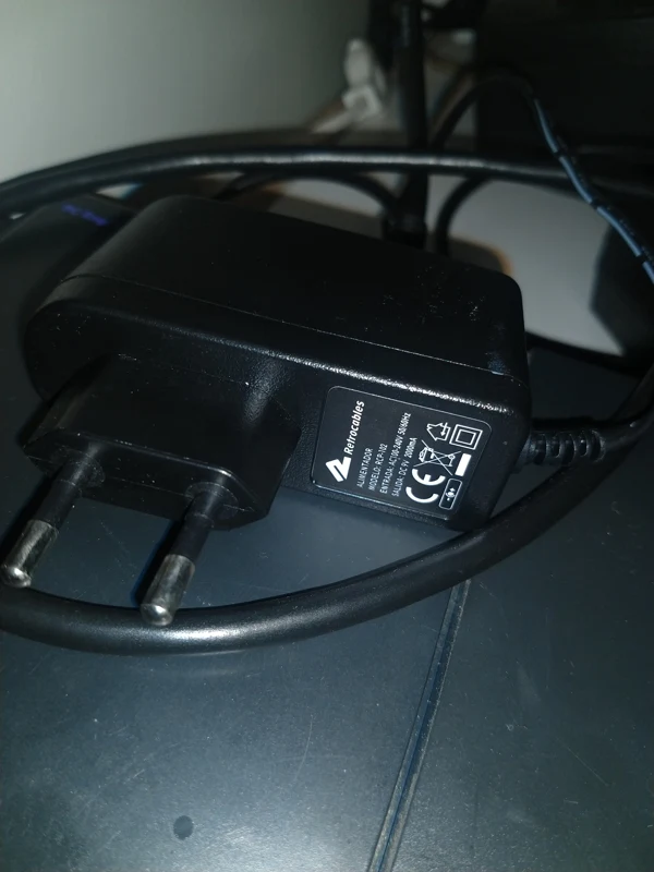 Cargador PC Engine DUO dual adaptador 110-220v