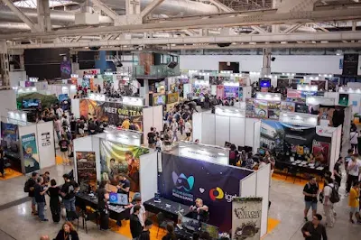 Entrada al IndieDevDay 2024 vista general stands