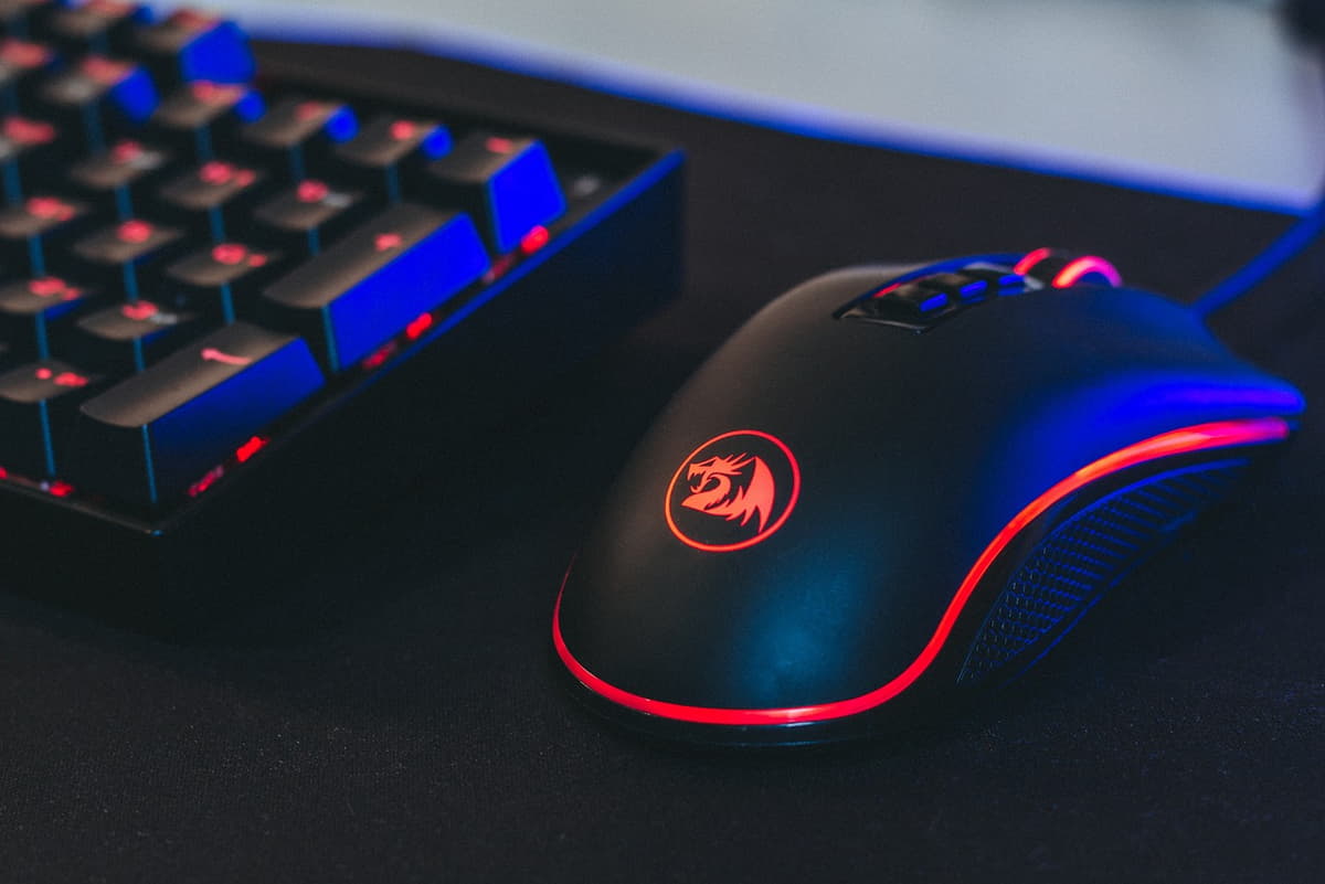 teclado y raton gamer